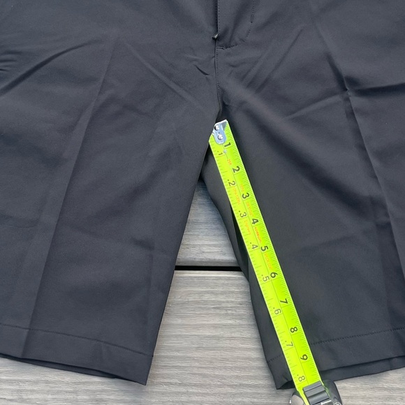 Adidas; NWT; Solid Black; Above Knee; Golf Shorts; Men's 30in Waist/10in Inseam - Picture 4 of 7